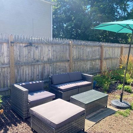 Studio Apt W Garden キングストン エクステリア 写真